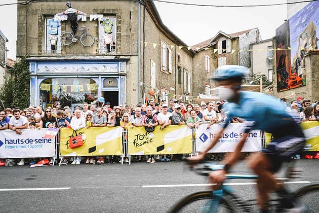 July 22, 2022, France: Spectators and fans during Tour de France Stage 19 Castelnau-Magnoac to Cahors (188,3km). France - ZUMAz03_ 20220722_stw_z03_582 Copyright: xA.O.Sx