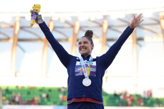 Mandatory Credit: Photo by Amanda Loman Shutterstock (13037097s) Silver-medallist Kara Winger, of the United States, during the medal ceremony for the women s javelin throw 2022 World Athletics Championships, Day Eight Hayward Field, Eugene, Oregon, USA - 22 Jul 2022 2022 World Athletics Championships, Day Eight Hayward Field, Eugene, Oregon, USA - 22 Jul 2022  Copyright: xAmandaxLoman Shutterstockx 13037097s