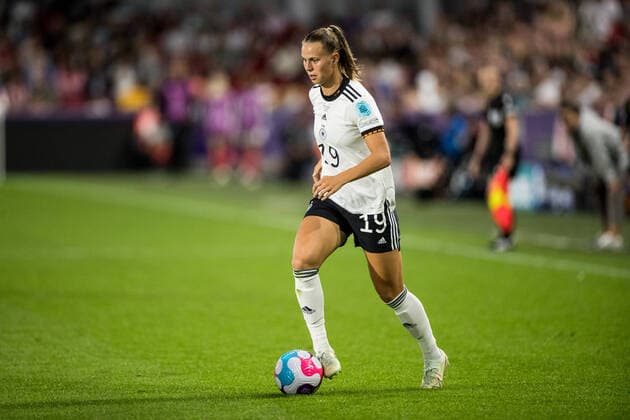 UEFA WOMENS EURO ENGLAND 2022 Germany Austria 21 07 2022 Klara Buehl Germany, 19 UEFA WOMENS EURO ENGLAND 2022 Germany Austria Brentford Community Stadium, London, 21 07 2022 Copyright: xBEAUTIFULxSPORTS Wunderlx