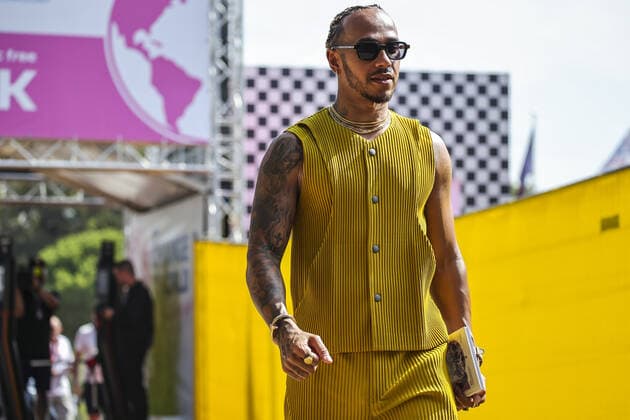 HAMILTON Lewis (gbr), Mercedes AMG F1 Team W13, portrait during the Formula 1 Lenovo Grand Prix de France, French Grand Prix 2022, 12th round of the 2022 FIA Formula One World Championship, WM, Weltmeisterschaft from July 22 to 24, 2022 on the Circuit Paul Ricard, in Le Castellet, France - F1 - FRENCH GRAND PRIX 2022 DPPI Panoramic  DC0A7178