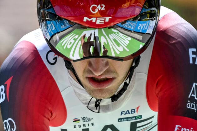 Sport Bilder des Tages Danish Mikkel Bjerg of UAE Team Emirates pictured in action during stage 20 of the Tour de France cycling race, a 40,7km individual time trial from Lacapelle-Marival to Rocamadour, France, on Saturday 23 July 2022. This year s Tour de France takes place from 01 to 24 July 2022. - UK OUT DAVIDxSTOCKMAN  x37746690x