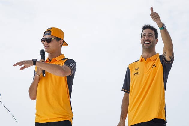 NORRIS Lando (gbr), McLaren F1 Team MCL36, RICCIARDO Daniel (aus), McLaren F1 Team MCL36, portrait, Fan Forum Pilotes F1 during the Formula 1 Lenovo Grand Prix de France, French Grand Prix 2022, 12th round of the 2022 FIA Formula One World Championship, WM, Weltmeisterschaft from July 22 to 24, 2022 on the Circuit Paul Ricard, in Le Castellet, France - F1 - FRENCH GRAND PRIX 2022 DPPI Panoramic 00122028__DEL5429.JPG_