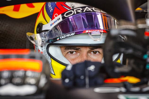 PEREZ Sergio (mex), Red Bull Racing RB18, portrait during the Formula 1 Lenovo Grand Prix de France, French Grand Prix 2022, 12th round of the 2022 FIA Formula One World Championship, WM, Weltmeisterschaft from July 22 to 24, 2022 on the Circuit Paul Ricard, in Le Castellet, France - F1 - FRENCH GRAND PRIX 2022 DPPI Panoramic  _MG_9012