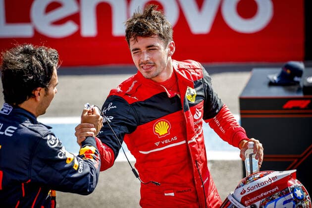 LECLERC Charles (mco), Scuderia Ferrari F1-75, portrait, PEREZ Sergio (mex), Red Bull Racing RB18, portrait during the Formula 1 Lenovo Grand Prix de France, French Grand Prix 2022, 12th round of the 2022 FIA Formula One World Championship, WM, Weltmeisterschaft from July 22 to 24, 2022 on the Circuit Paul Ricard, in Le Castellet, France - F1 - FRENCH GRAND PRIX 2022 DPPI Panoramic  0012202805632