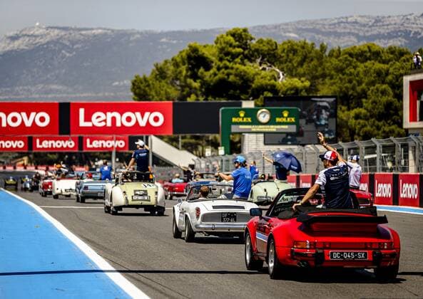 LE CASTELLET Drivers during the drivers parade ahead of the F1 Grand Prix of France at Circuit Paul Ricard on July 24, 2022 in Le Castellet, France REMKO DE WAAL F1 Grand Prix of France Race 2022 xVIxANPxSportx xxANPxIVx 452234138 originalFilename: 452234138.jpg