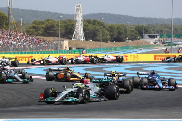 44 Lewis Hamilton GBR, Mercedes AMG Petronas F1 Team , 11 Sergio Perez MEX, Oracle Red Bull Racing , 14 Fernando Alonso ESP, BWT Alpine F1 Team , F1 Grand Prix of France at Circuit Paul Ricard on July 24, 2022 in Le Castellet, France Photo by HOCH ZWEI Le Castellet France