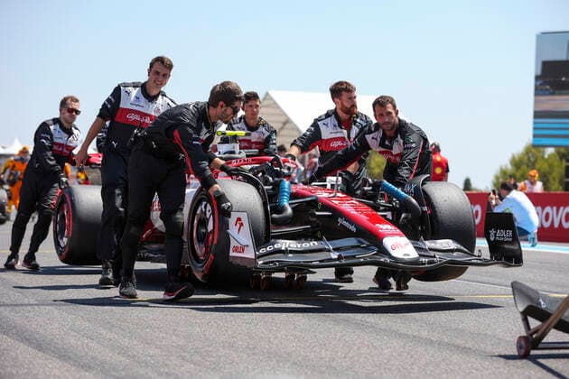 24 Guanyu Zhou CHN, Alfa Romeo F1 Team ORLEN , F1 Grand Prix of France at Circuit Paul Ricard on July 24, 2022 in Le Castellet, France Photo by HOCH ZWEI Le Castellet France