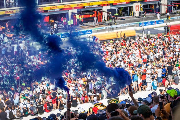fans podium during the Formula 1 Lenovo Grand Prix de France, French Grand Prix 2022, 12th round of the 2022 FIA Formula One World Championship, WM, Weltmeisterschaft from July 22 to 24, 2022 on the Circuit Paul Ricard, in Le Castellet, France - F1 - FRENCH GRAND PRIX 2022 - RACE DPPI Panoramic  00122029_GH_7031