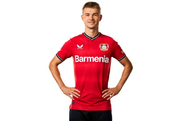 Daley Sinkgraven Bayer 04 Leverkusen 1 BL, portrait date 2022 2023,