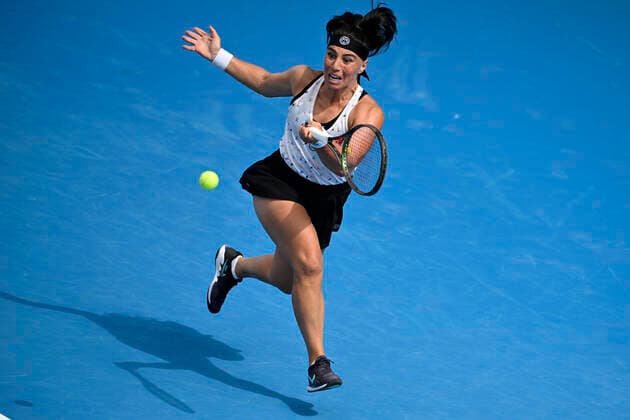 Ekaterine Gorgodze of Georgia returns the ball to Anett Kontaveit of Estonia during the Livesport Prague Open WTA, Tennis Damen women’s tennis tournament match in Prague, Czech Republic, July 26, 2022. (CTKxPhoto MichalxKamaryt) CTKPhotoP2022072604716  kmt