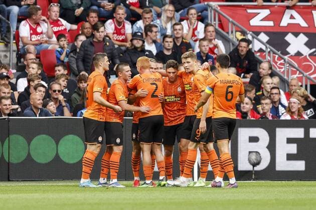 Amsterdam , 26-07-2022 , Johan Cruijff Arena , Dutch Eredivisie football , season 2022 2023 , friendly match between Ajax vs Shakhtar Donetsk , Shakhtar Donetsk players celebrates the 0-1 Ajax - Shakhtar Donetsk  x17566313x Copyright: