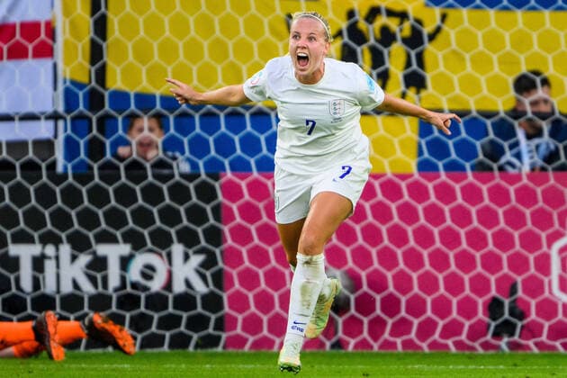 220726 Beth Mead of England celebrates after scoring 1 0 during the UEFA Womens Euro 2022 semifinal match between England and Sweden on July 26, 2022 in Sheffield Photo Ludvig Thunman BILDBYRAN code LT LT0395 football football soccer fotball fotbols em europa championship em uefa womens euro england sweden sweden lady bbeng international jubilation celebration,  Copyright: LUDVIGxTHUNMAN BB220726LT322