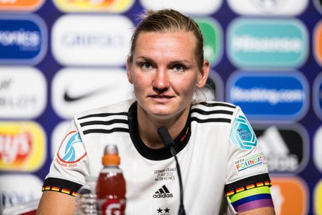 UEFA WOMENS EURO ENGLAND 2022 Germany France 27 07 2022 Alexandra Popp Germany, 11 UEFA WOMENS EURO ENGLAND 2022 Germany France Stadium MK, Milton Keynes, 27 07 2022 Copyright: xBEAUTIFULxSPORTS Wunderlx