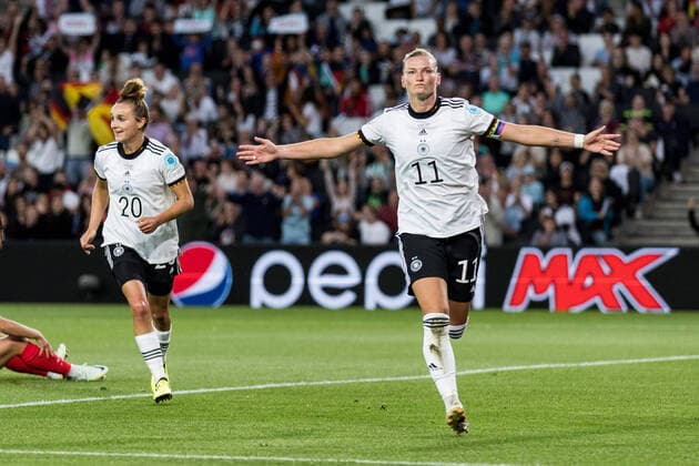 Football, Womens EURO 2022 final, Player in focus, Alexander Popp