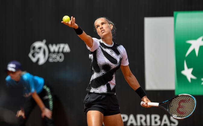2022.07.27 Warszawa Tenis Mecz: Sara Errani - Arantxa Rus WTA250 BNP Paribas Poland Open N z Arantxa Rus Foto Lukasz Sobala PressFocus 2022.07.27 Warsaw Tennis Match: Sara Errani - Arantxa Rus Arantxa Rus Credit: Lukasz Sobala PressFocus NEWSPIX.PL --- Newspix.pl POLAND OUT!  20220727PF_LS016