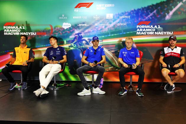 3 Daniel Ricciardo AUS, McLaren F1 Team , 23 Alexander Albon THA, Williams Racing , 31 Esteban Ocon FRA, BWT Alpine F1 Team , 20 Kevin Magnussen DNK, Haas F1 Team , 77 Valtteri Bottas FIN, Alfa Romeo F1 Team ORLEN , F1 Grand Prix of Hungary at Hungaroring on July 28, 2022 in Budapest, Hungary Photo by DPPI via HOCH ZWEI Budapest Hungary