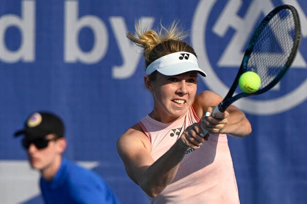 Czech Linda Noskova plays against Alize Cornet of France during the Livesport Prague Open WTA, Tennis Damen women’s tennis tournament, round of 16 match in Prague, Czech Republic, July 28, 2022. (CTKxPhoto OndrejxDeml) CTKPhotoP2022072806885 