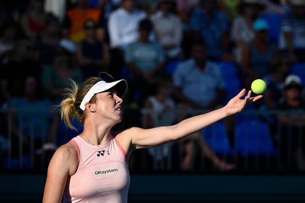Czech Linda Noskova plays against Alize Cornet of France during the Livesport Prague Open WTA, Tennis Damen women’s tennis tournament, round of 16 match in Prague, Czech Republic, July 28, 2022. (CTKxPhoto OndrejxDeml) CTKPhotoP2022072806887 