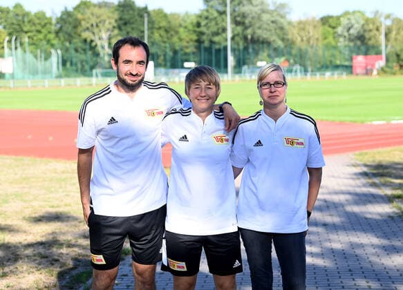 Football, women, season 2022 2023, Regionalliga Nordost, 1 FC Union Berlin, training, f l Co coach Sven Gruel 1 women 1 FC Union , coach Ailien Poese 1 women 1 FC Union , team manager Kathleen Jurczyk 1 women 1 FC Union , 28 07 2022, Copyright: xMatthiasxKochx