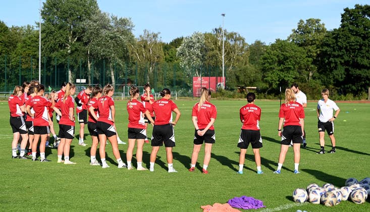 Football, women, season 2022 2023, Regionalliga Nordost, 1 FC Union Berlin, training, right coach Ailien Poese 1 women 1 FC Union , 28 07 2022, Copyright: xMatthiasxKochx