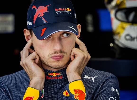 2022 07 29 13 49 23 BUDAPEST Max Verstappen Oracle Red Bull Racing during the first practice session ahead of the F1 Hungarian Grand Prix at the Hungaroring Circuit ANP REMKO DE WAAL netherlands out belgium out Budapest xVIxxIVx 452446360 originalFilename: 0163889267st.jpg