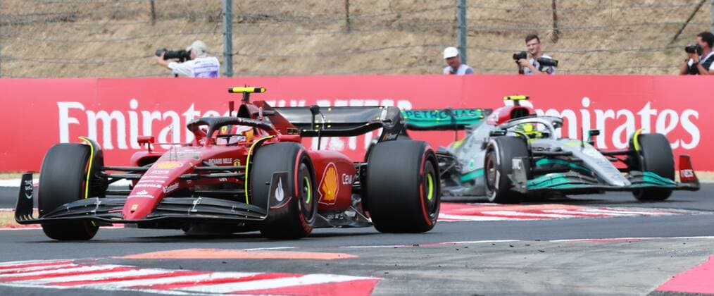 Carlos Sainz Ferrari and Lewis Hamilton Mercedes , Hungarian Grand Prix 2022, Motorsport, Formula 1, 29 07 2022 Hungarian Grand Prix 2022, Motorsport, Formula 1, 28 07 2022 Budapest Copyright: xEibner-Pressefoto YannickxRebholzx EP_YRZ