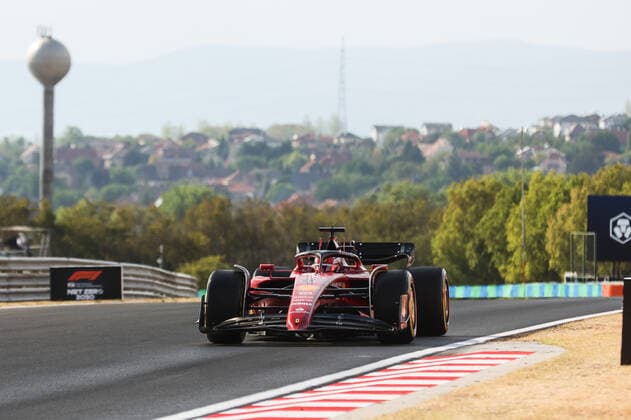 16 LECLERC Charles (mco), Scuderia Ferrari F1-75, action during the Formula 1 Aramco Magyar Nagydij 2022, Hungarian Grand Prix 2022, 12th round of the 2022 FIA Formula One World Championship, WM, Weltmeisterschaft from July 28 to 31, 2022 on the Hungaroring, in Mogyorod, Hungary - F1 - HUNGARIAN GRAND PRIX 2022 DPPI Panoramic  AV6_6177