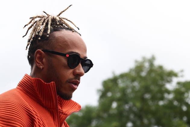 F1 Hungarian Grand Prix Lewis Hamilton of Mercedes arrives the circuit ahead of the Formula 1 Hungarian Grand Prix at Hungaroring in Budapest, Hungary on July 31, 2022. Budapest Hungary  Copyright: xJakubxPorzyckix originalFilename:porzycki-f1hungar220731_np5GJ.jpg