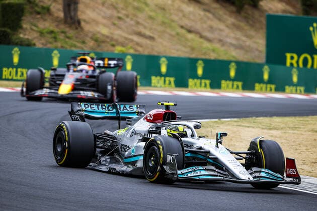 44 HAMILTON Lewis (gbr), Mercedes AMG F1 Team W13, action during the Formula 1 Aramco Magyar Nagydij 2022, Hungarian Grand Prix 2022, 12th round of the 2022 FIA Formula One World Championship, WM, Weltmeisterschaft from July 28 to 31, 2022 on the Hungaroring, in Mogyorod, Hungary - F1 - HUNGARIAN GRAND PRIX 2022 - RACE DPPI Panoramic  00122031__V2_7474.JPG_