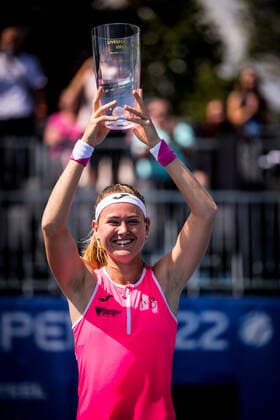 Marie Bouzkova (Czech) won the Livesport Prague Open WTA, Tennis Damen women’s tennis tournament, singles, as she beats Anastasia Potapova (Russia) in final match on July 31, 2022, in Prague, Czech Republic. (CTKxPhoto JaroslavxSvoboda) CTKPhotoP2022073103569  SVO 10