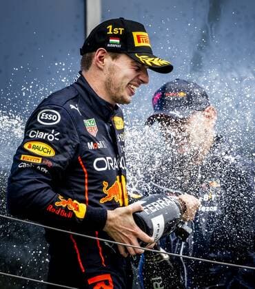 BUDAPEST Max Verstappen Oracle Red Bull Racing wins the Hungarian Grand Prix at the Hungaroring Circuit on July 31, 2022 in Budapest, Hungary REMKO DE WAAL Match 2022 xVIxANPxSportx xxANPxIVx 452523983 originalFilename: 452523983.jpg