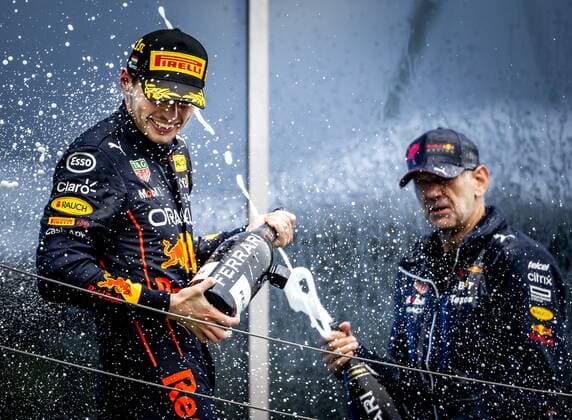 BUDAPEST Max Verstappen Oracle Red Bull Racing wins the Hungarian Grand Prix at the Hungaroring Circuit on July 31, 2022 in Budapest, Hungary REMKO DE WAAL Match 2022 xVIxANPxSportx xxANPxIVx 452524076 originalFilename: 452524076.jpg