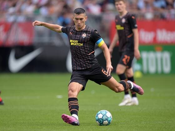 UTRECHT Taras Stepanenko or Shakhtar Donetsk during the friendly match FC Utrecht Shakhtar Donetsk Some activities related to Ukraine have been organized around the stadium around the match Friendly match 2022 xVIxANPxSportx xGerritxvanxKeulenxIVx 452537614 originalFilename: 452537614.jpg