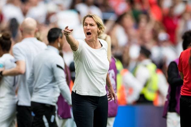 UEFA WOMENS EURO ENGLAND 2022 final England Germany 31 07 2022 Martina Voss Tecklenburg coach Germany gestures UEFA WOMENS EURO ENGLAND 2022 final England Germany Wembley Stadium, London, 31 07 2022 Copyright: xBEAUTIFULxSPORTS Wunderlx