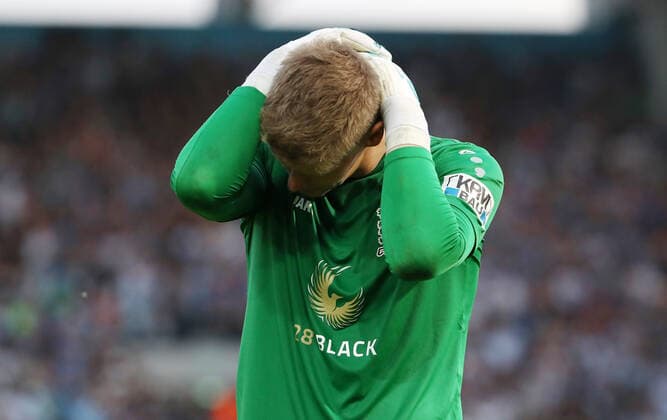 Torwart Jakub Jakubov enttäuscht nach Spielende Enttäuschung Fußball Fussball DFB Pokal 1.Runde Saison 2022 2023 01.08.2022 Chemnitzer FC CFC vs.1.FC Union Berlin FCU DFL regulations prohibit any use of photographs as image sequences and or quasi-video. *** Goalkeeper Jakub Jakubov disappoints after end of match disappointment Sports Football Soccer DFB Pokal 1 Round Season 2022 2023 01 08 2022 Chemnitzer FC CFC vs 1 FC Union Berlin FCU DFL regulations prohibit any use of photographs as image sequences and or quasi video