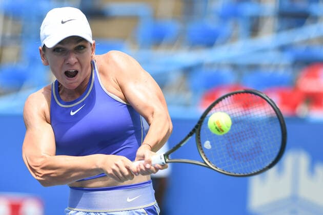 August 1, 2022, Washington, District of Columbia, USA: SIMONA HALEP hits a backhand during her match against Cristina Bucsa at the Rock Creek Tennis Center. Washington USA - ZUMA 20220801_mda_g196_209 Copyright: xKylexGustafsonx