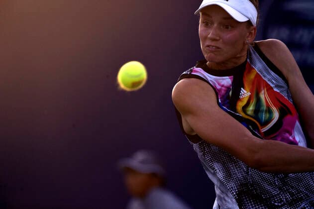 August 1, 2022, San Jose, California, USA: San Jose, California, U.S. - 2022 Wimbledon champ Elena Rybakina of Kazakstan took on Daria Kasatkina of Russia Monday in a round seven match at the Mubadala Silicon Valley Classic in San Jose San Jose USA - ZUMAw332 20220801_zap_w332_039 Copyright: xNealxWatersx