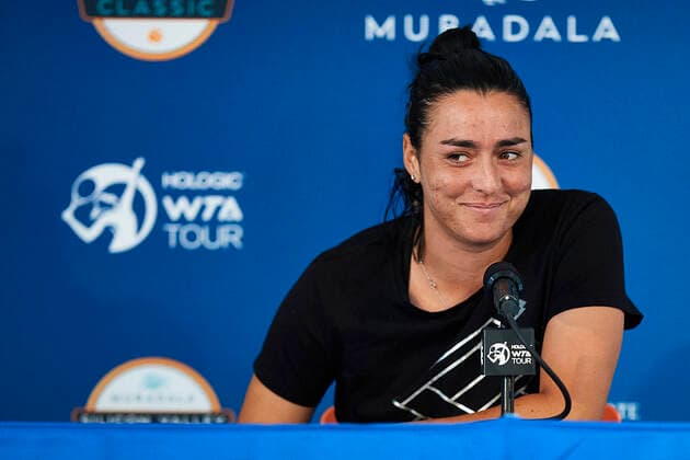 SAN JOSE, CA - AUGUST 01: Ons Jabeur speaks with the media at the MUBADALA Silicon Valley Classic on Monday, August 1, 2022 at the San Jose State Tennis Center in San Jose, California. (Photo by Matt Cohen Icon Sportswire) TENNIS: AUG 01 Silicon Valley Classic Icon220801001