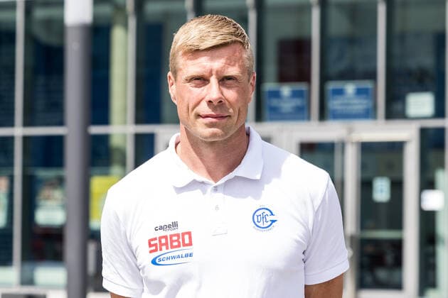 Liqui Moly Handball Bundesliga Press Conference and Team Presentation VfL Gummersbach 02 08 2022 Gudjon Valur Sigurdsson Coach VfL Gummersbach Liqui Moly Handball Bundesliga Press Conference and Team Presentation VfL Gummersbach Gummersbach, Schwalbe arena 02 08 2022 Copyright: xBEAUTIFULxSPORTS Wunderlx