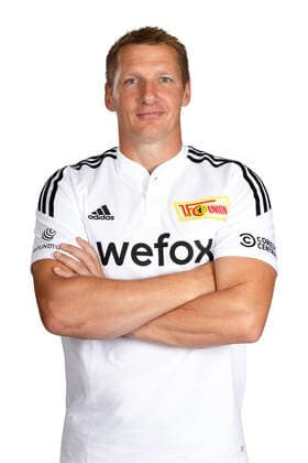 Athletic trainer Martin Krüger 1 FC Union Berlin FCU Sport Football Soccer Bundesliga Men DFL Porträttermin Saison 2022 2023 02 08 2022 squad, portrait, introduction, presentation, press appointment, GER