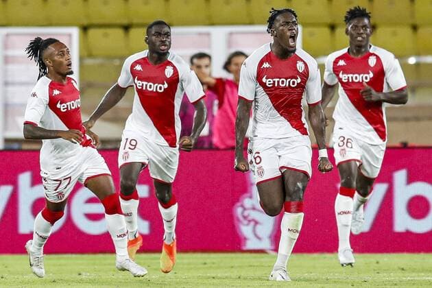 MONACO Alex Disasi of AS Monaco celebrates the 1 1 draw during the UEFA Champions League third qualifying round match between AS Monaco and PSV Eindhoven at Stade Louis II on August 2, 2022 in Monaco, Monaco ANP SEBASTIEN NOGIER UEFA Europa Champions League, Third Qualifying Round First Leg 2022 2023 xVIxANPxSportx xxANPxIVx 452610656 originalFilename: 452610656.jpg