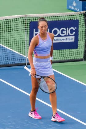 SAN JOSE, CA - AUGUST 02: Qinwen Zheng (CHN) heads back to the end of the court after a close net volley in the Mubadala Silicon Valley Classic on Tuesday, August 2, 2022 at the Tennis Complex at San Jose State University in San Jose, California. (Photo by Douglas Stringer Icon Sportswire) TENNIS: AUG 02 Silicon Valley Classic Icon220802117
