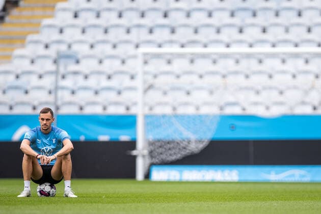 220803 Veljko Birmancevic during a training session with Malmö FF on August 3, 2022 in Malmö Photo Mathilda Ahlberg BILDBYRAN COP 240 MA0284 football football soccer fotball uefa europa league training practice training malmö ff bbeng,  Copyright: MATHILDAxAHLBERG BB220803BB035