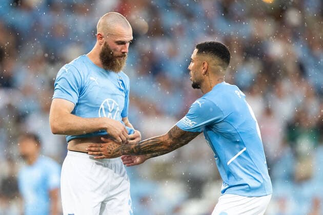 220804 Jo Inge Berget of Malmö FF looks dejected during the UEFA Europa League qualification match between Malmö FF and Diddeleng on August 4, 2022 in Malmö Photo Mathilda Ahlberg BILDBYRAN COP 240 MA0288 football football soccer fotball uefa europa league kval qualifying round qualification malmö ff diddeleng bbeng dudelange depression,  Copyright: MATHILDAxAHLBERG BB220804BB225