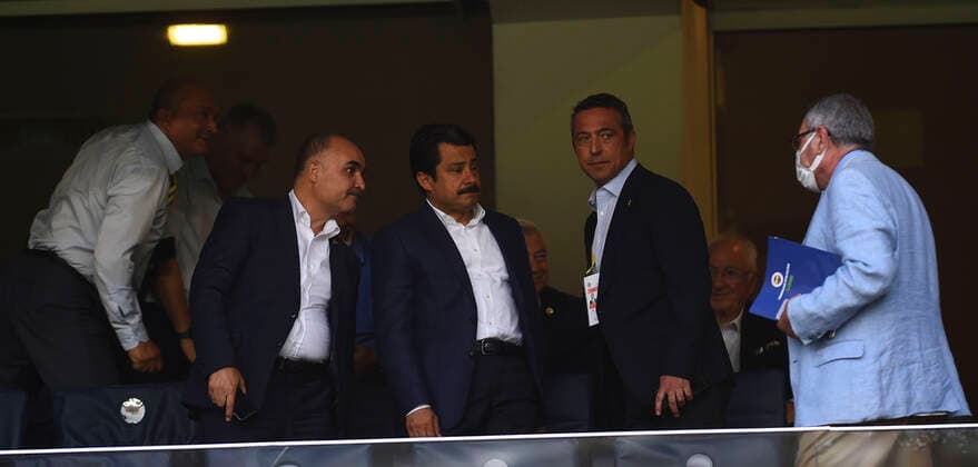 Fußball, EL-Quali, Fenerbahce Istanbul - 1. FC Slovacko Uherske Hradiste President Ali Koc of Fenerbahce SK during the UEFA Europa League Third Qualifying Round first Leg match between Fenerbahce SK and FC Slovacko at Ulker Stadium in Istanbul Turkey on August 04 , 2022. ( Photo by Seskimphoto ) 