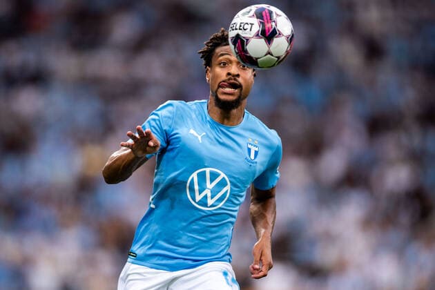 220804 Joseph Ceesay of Malmö FF during the UEFA Europa League qualification match between Malmö FF and Diddeleng on August 4, 2022 in Malmö Photo Mathilda Ahlberg BILDBYRAN COP 240 MA0288 fotbol football soccer fotball uefa europa league kval qualifying round qualification malmö ff diddeleng bbeng dudelange,  Copyright: MATHILDAxAHLBERG BB220804BB377