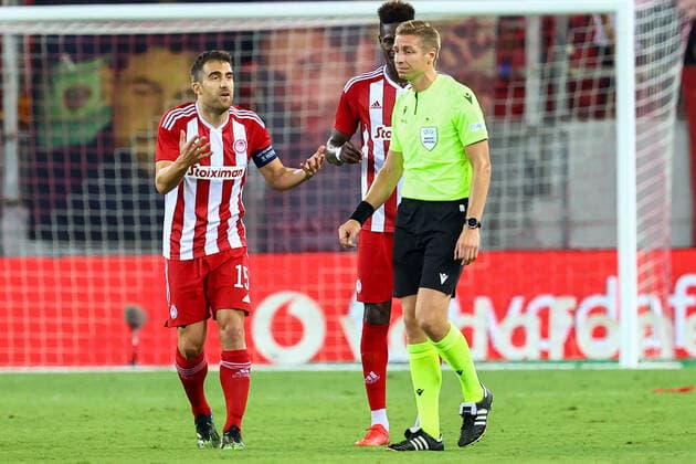 Olympiacos F.C. v Slovan Bratislava UEFA Europa League Pape Abou Cissé and Sokratis Papastathopoulos of Olympiacos F.C. complain to Match referee Lawrence Visser (BEL) for allowing Slovan Bratislava goal during the UEFA Europa League Third Qualifying Round First Leg match at Karaiskakis Stadium, Piraeus Content Not Available For UK Newspapers Copyright: xYannisxHalasx FIL-17174-0037 UK Newspapers OUT