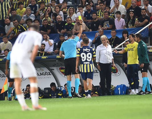 Referee Joao Pinheiro show yellow card to coach Jorge Jesus of Fenerbahce during the UEFA Europa League Third Qualifying Round first Leg match between Fenerbahce SK and FC Slovacko at Ulker Stadium in Istanbul Turkey on August 04 , 2022. ( Photo by Seskimphoto ) 