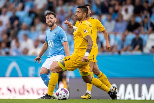 220804 Erdal Rakip of Malmö FF during the UEFA Europa League qualification match between Malmö FF and Diddeleng on August 4, 2022 in Malmö Photo Mathilda Ahlberg BILDBYRAN COP 240 MA0288 fotbol football soccer fotball uefa europa league kval qualifying round qualification malmö ff diddeleng bbeng dudelange,  Copyright: MATHILDAxAHLBERG BB220804BB690