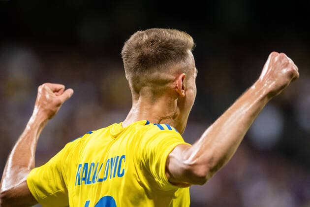 August 4, 2022, Maribor, Slovenia: Bojan Radulovic of HJK Helsinki celebrates a goal during the UEFA Europa League third qualifying round, first leg match at the Stadion Ljudski vrt in Maribor..Final score: NK Maribor 0:2 HJK Helsinki Maribor Slovenia - ZUMAs197 20220804_zaa_s197_118 Copyright: xMilosxVujinovicx